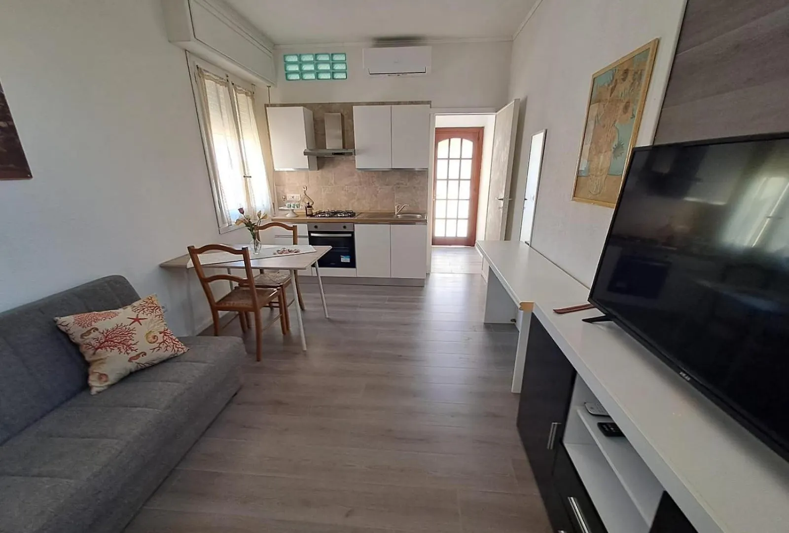 קוורטוצ'ו Casa Vacanze Lullo&Conny A 10 Minuti Dal Mare 0*,  איטליה